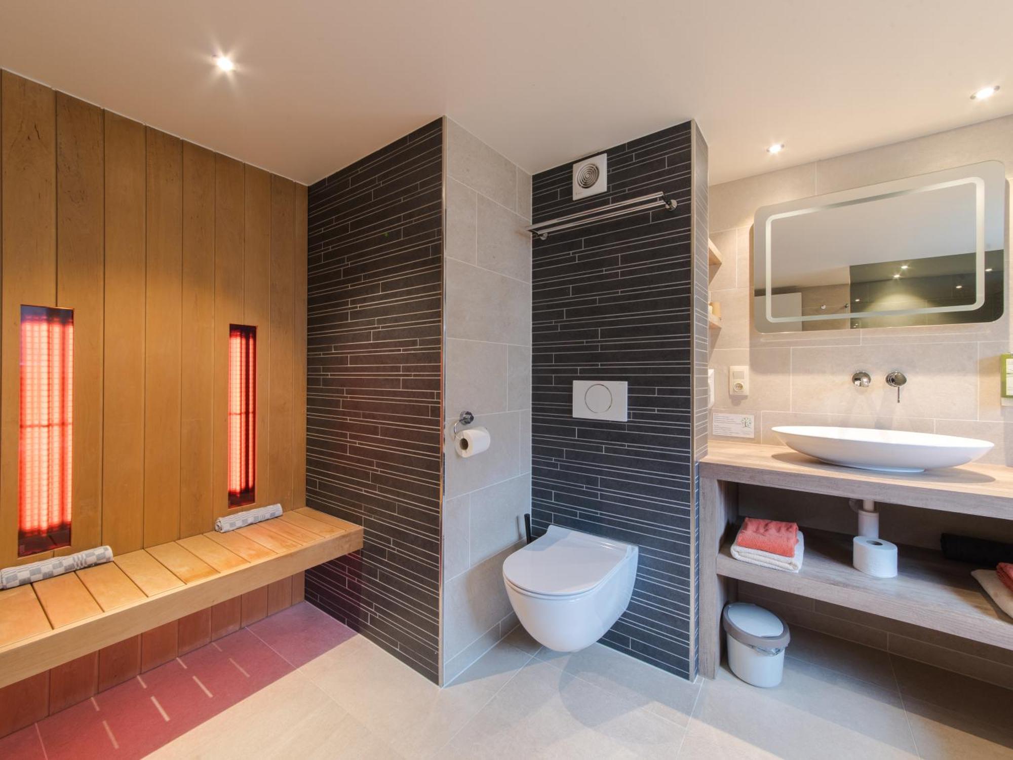 Hotel Kristoffel - Ontbijt Inbegrepen 3*
