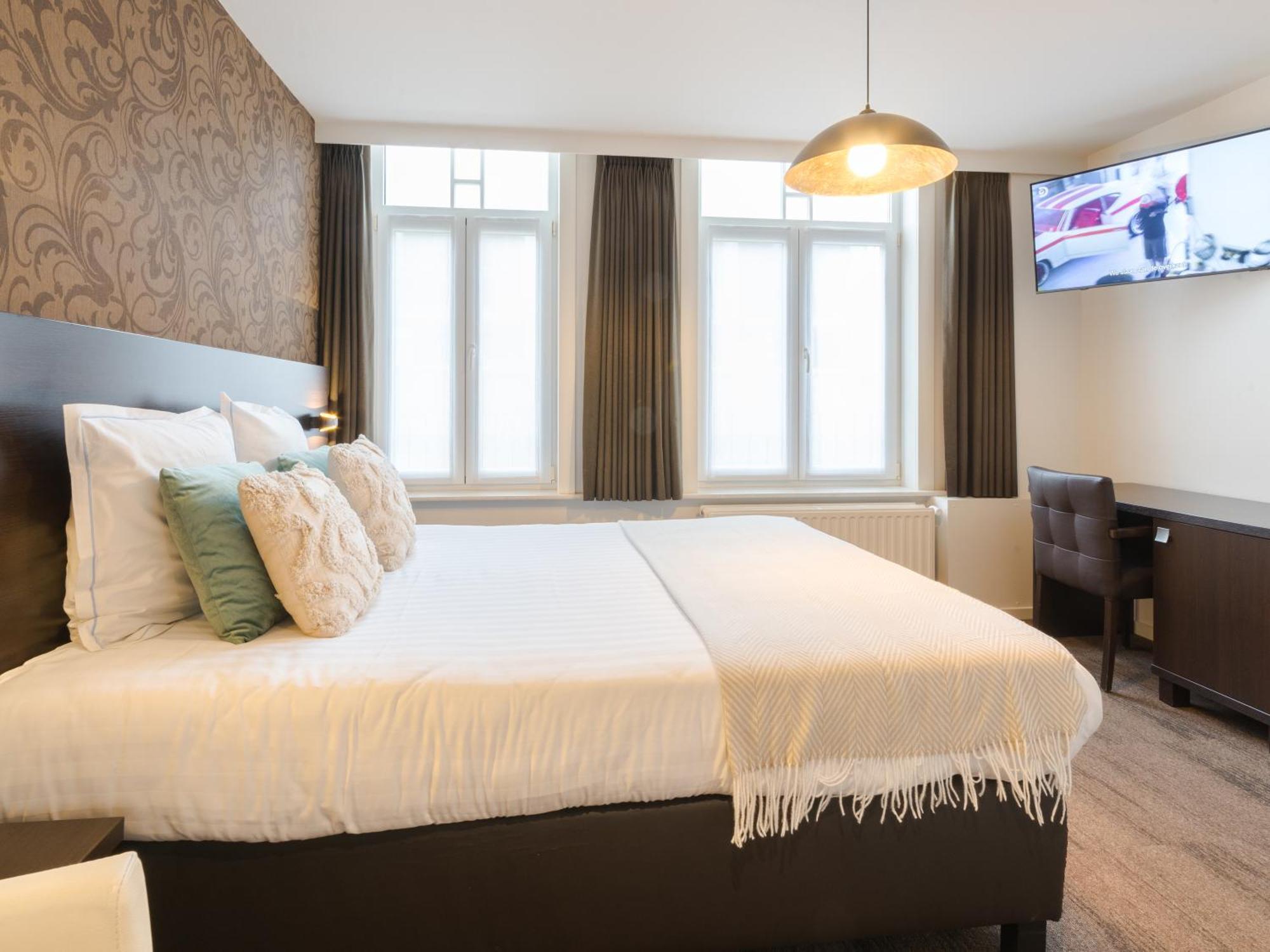 Kristoffel - Ontbijt Inbegrepen Hotel